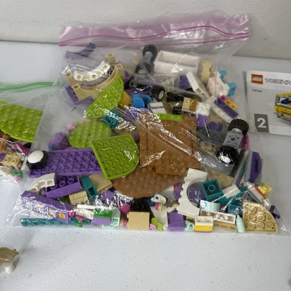 LEGO Friends Bulk Girls Lot with Mini-Doll Figures & Horses And Extras